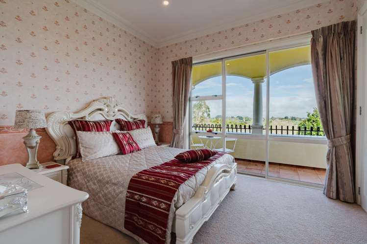 170 Foster Road Temple View_22