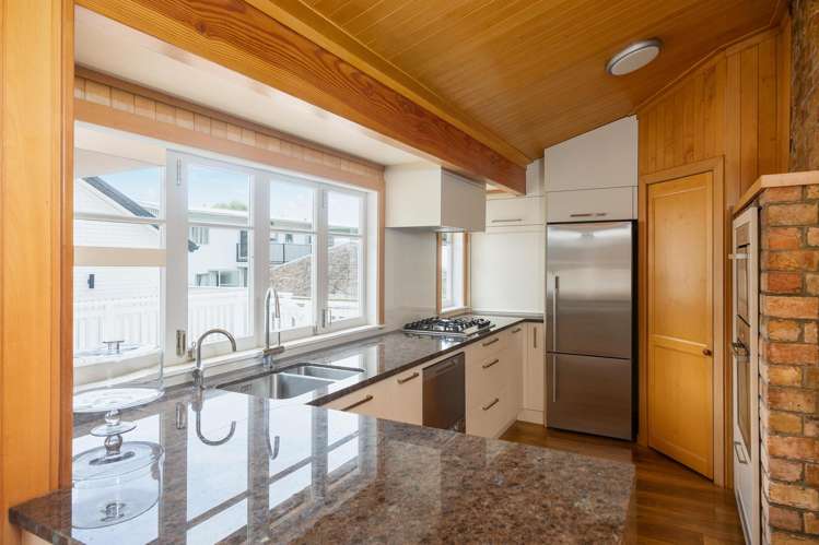 8B Alexis Avenue Mount Albert_12