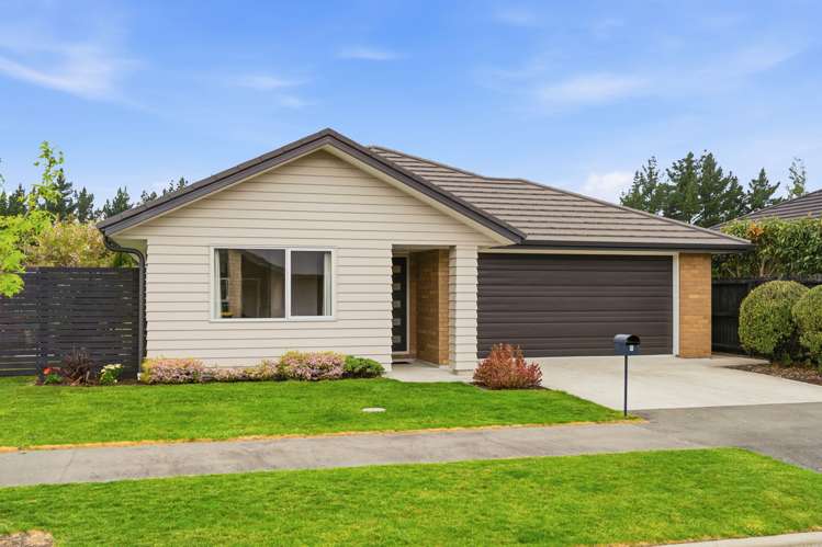 8 Te Whariki Street Marshland_0