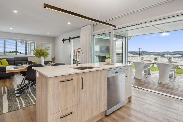 32 Makomako Crescent Wharewaka_12