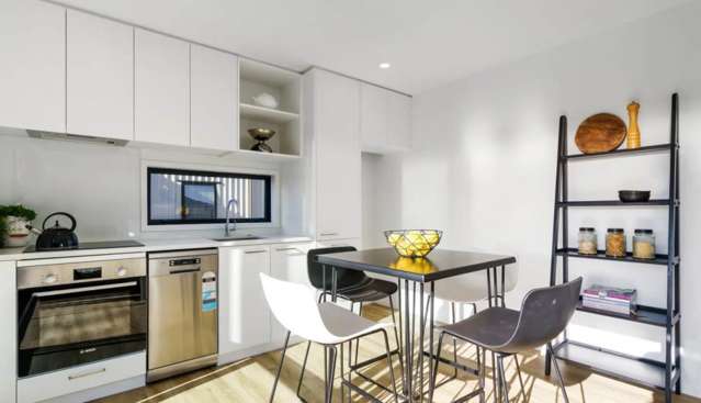 8 Lange Mews Mt Wellington_4