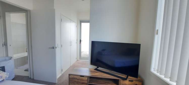 16/3 Wagener Place Mount Albert_10