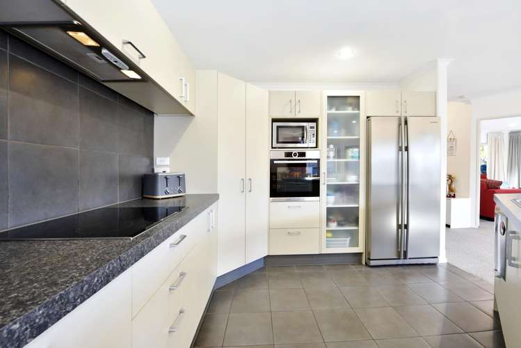 3 Wanderers Avenue Brightwater_7