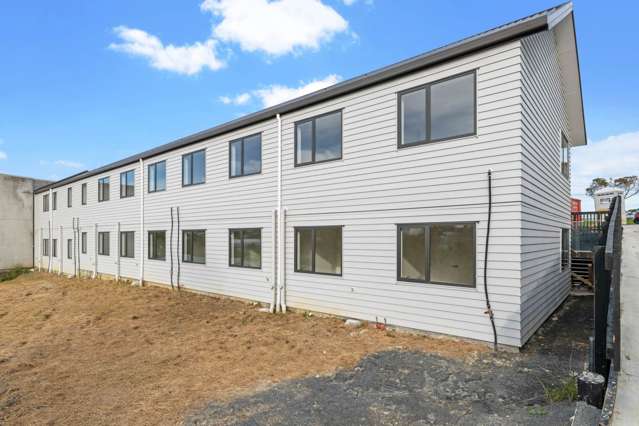 1-12/2C Blanc Road Silverdale_2