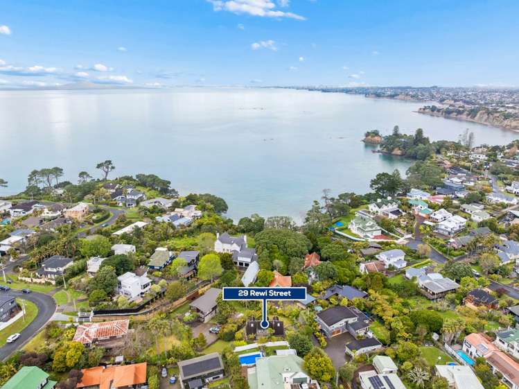 29 Rewi Street Torbay_30