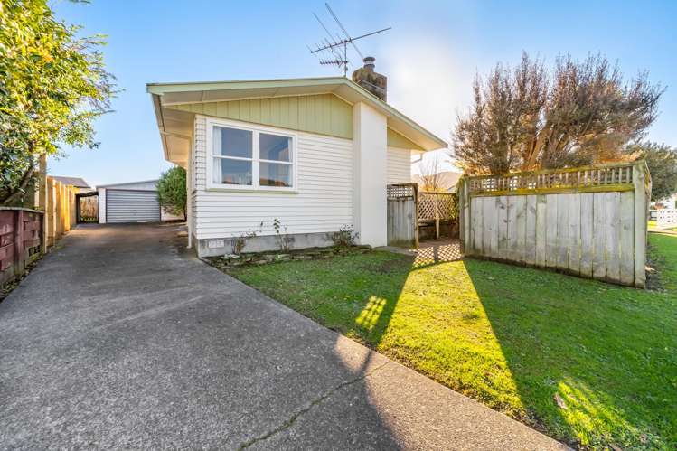 34 Mountbatten Grove Clouston Park_17