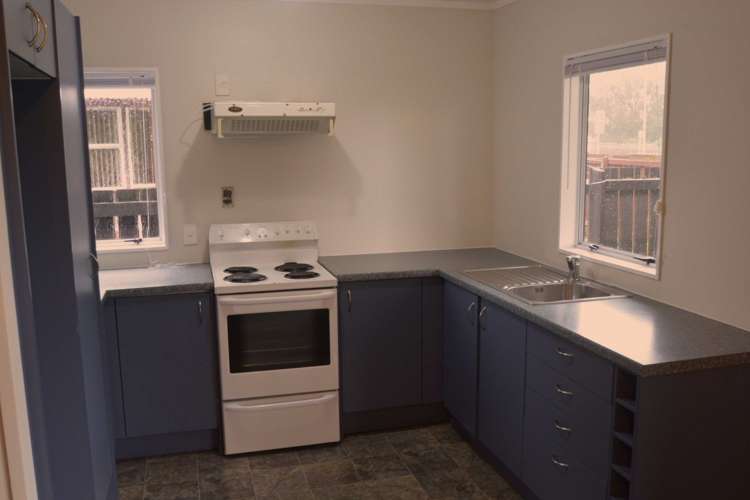 2/221 Buckland Road Mangere East_6