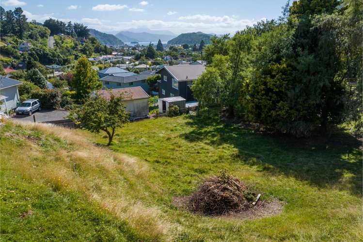 8 and 8a Angle Street Picton_22