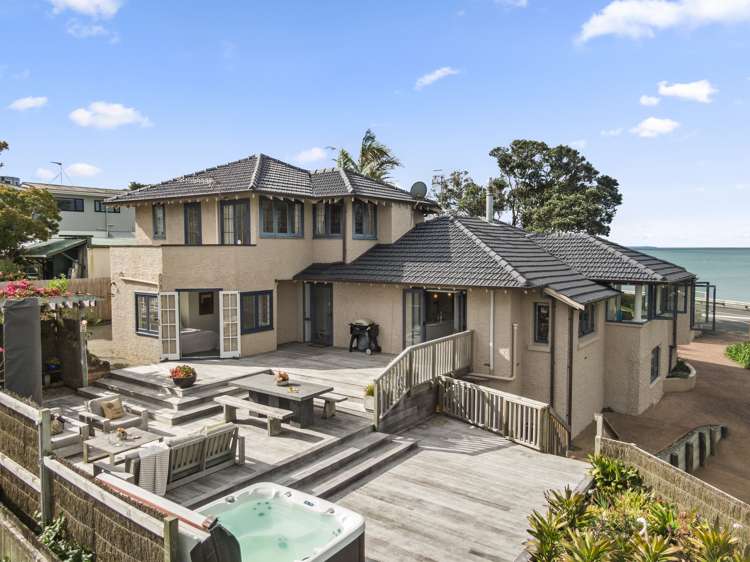 1 Old Lake Road Narrow Neck_3