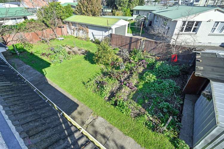 112 Lyndhurst Road Frimley_27