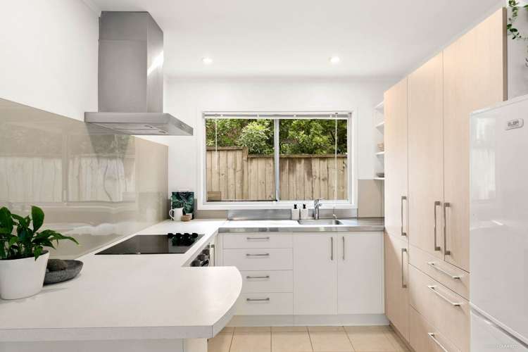 2/8a Kingsway Avenue Sandringham_5