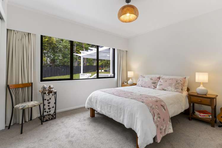 25 Coromandel Crescent Mairangi Bay_17