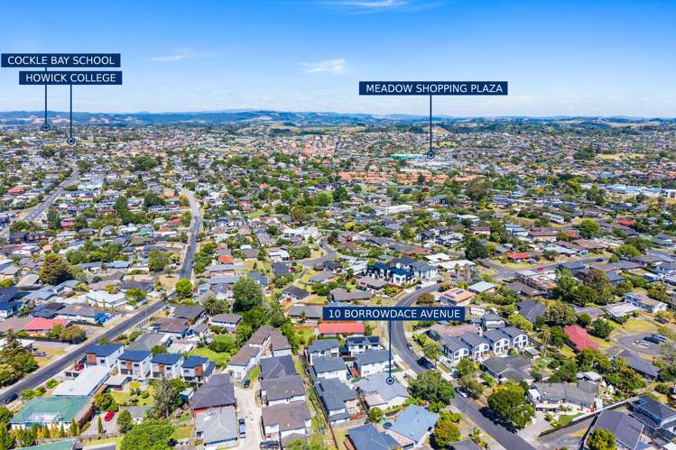 10 Borrowdace Avenue Botany Downs_36