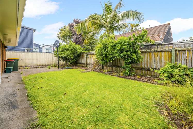 2/58 East Street Papakura_7