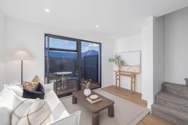 3/232 Geraldine Street Edgeware_6