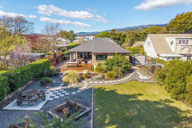 8 Benzie Avenue Wallaceville_18