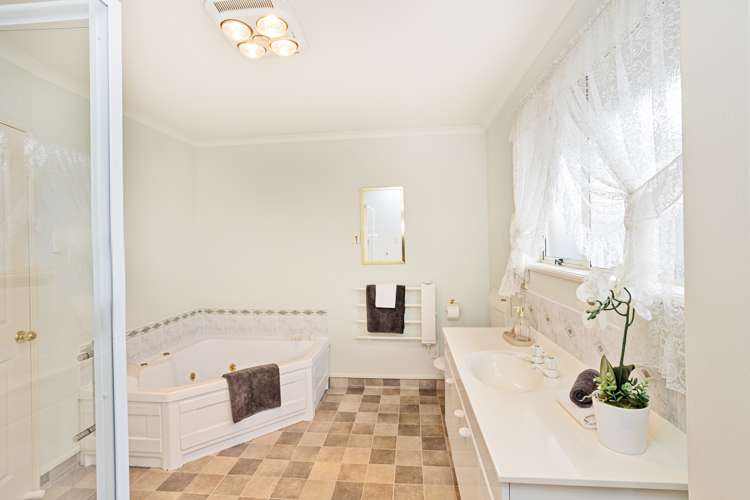 72 George Street Windsor_11