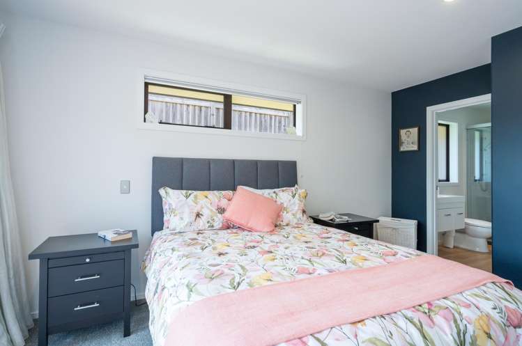 13 Fallow Place Richmond_15