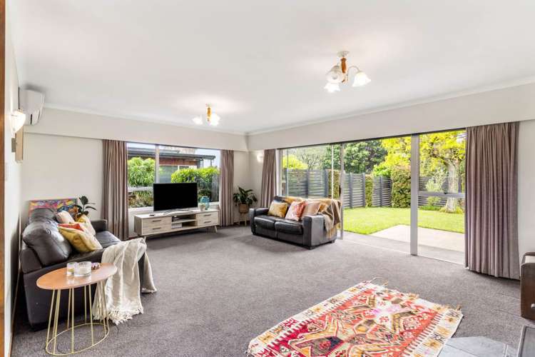 11 Magnolia Avenue Opaheke_6