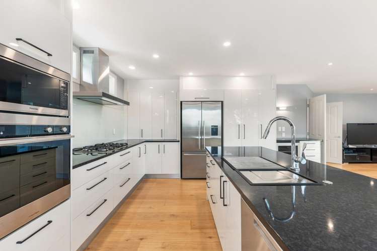 1 Centennial Place Campbells Bay_12