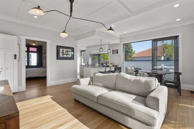 52 Wainui Avenue Point Chevalier_2