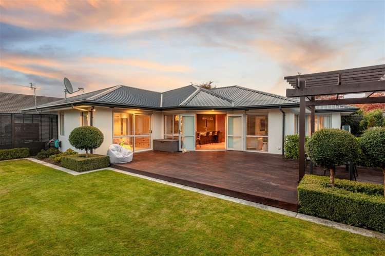 11 Talbot Road Northwood_18