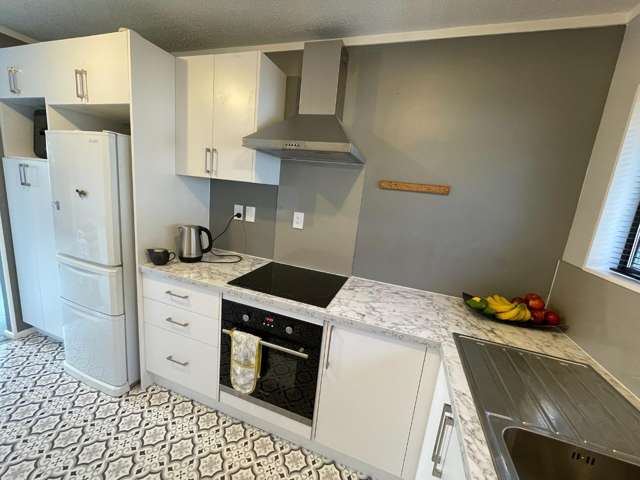 6 Trilids Lane 11492_1