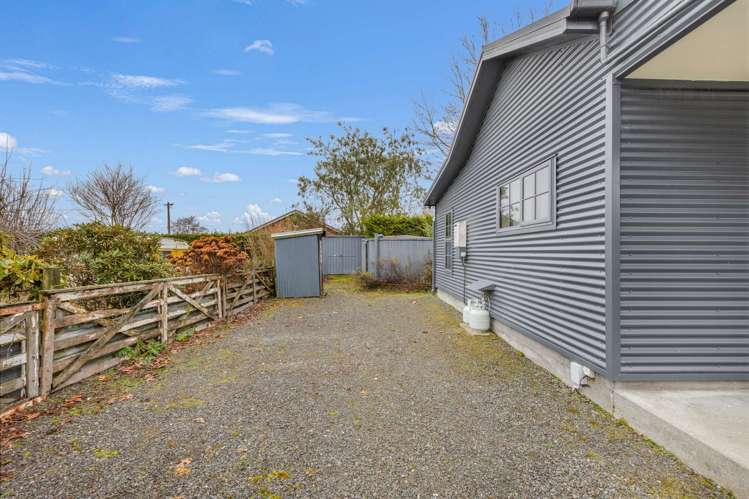 15 Scotswood Street Waikaia_21
