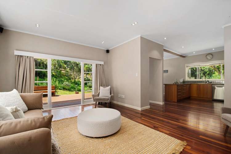 379 Motutara Road Muriwai Beach_7