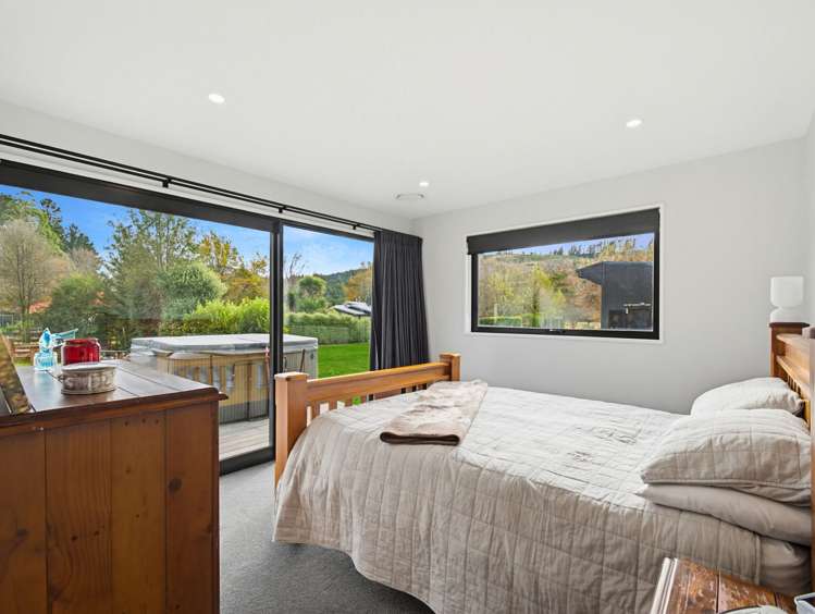13 Hart Place Lake Coleridge_9