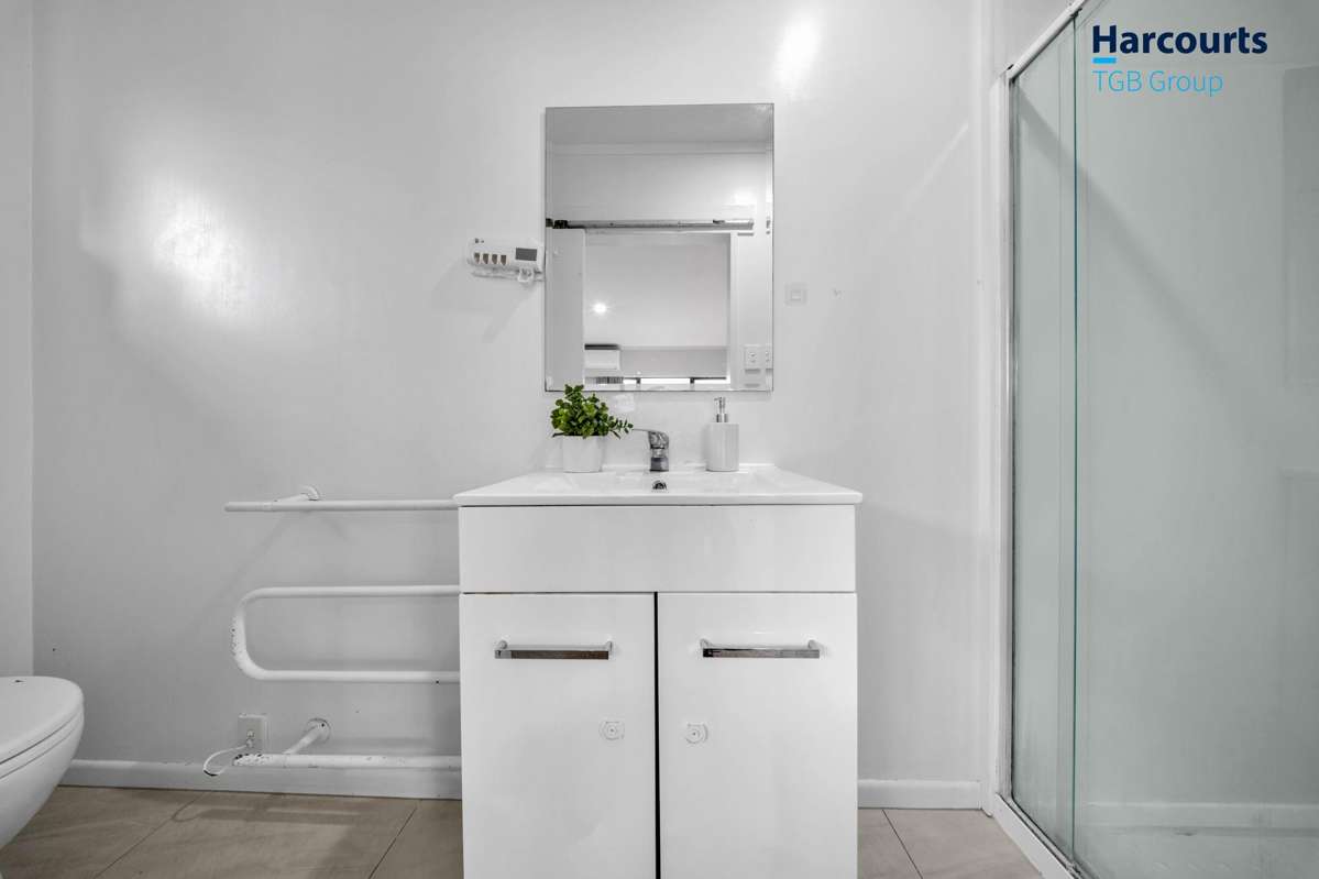 67 Manuroa Road_3
