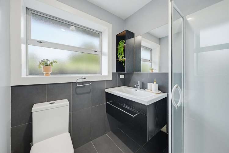 1/397 Sawyers Arms Road Harewood_8