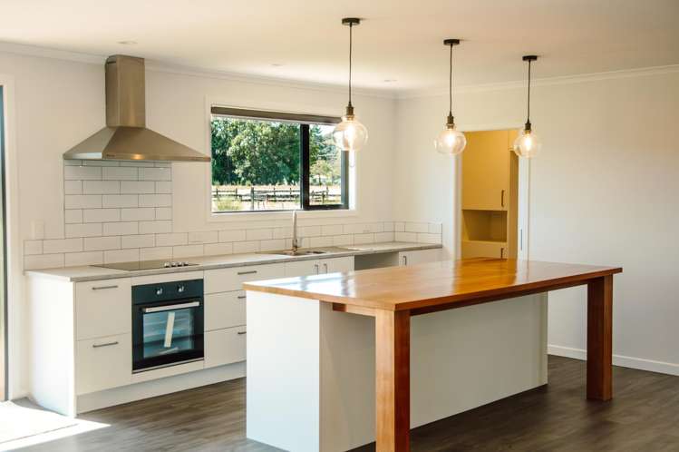 5 Wicken Place Reefton_4