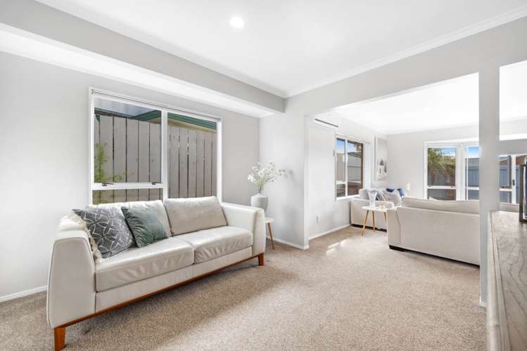 2/113 Wiseley Road West Harbour_8