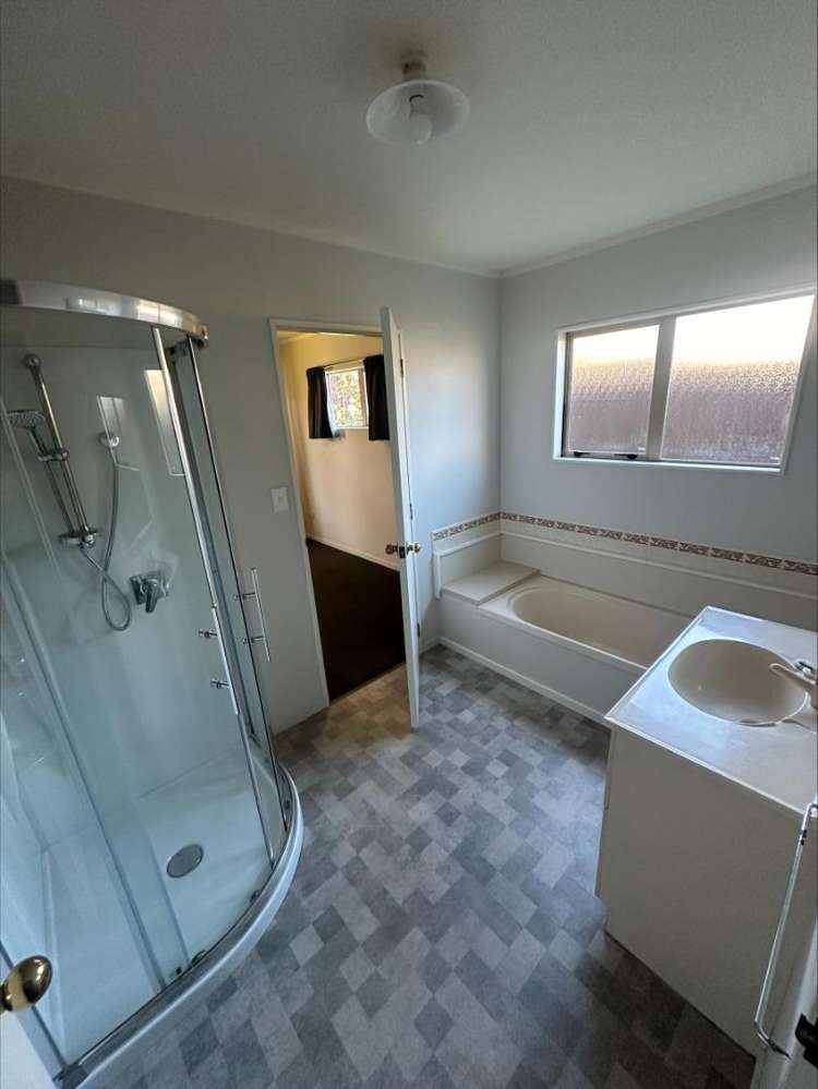 77A Storey Avenue 1066_6