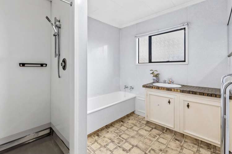 2/54 Golf Road Tahunanui_10