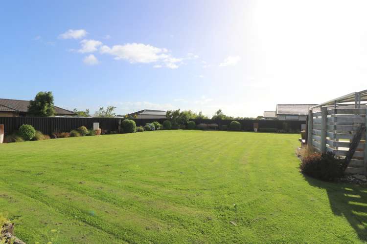 21 Sunrise Drive Seaward Bush_48