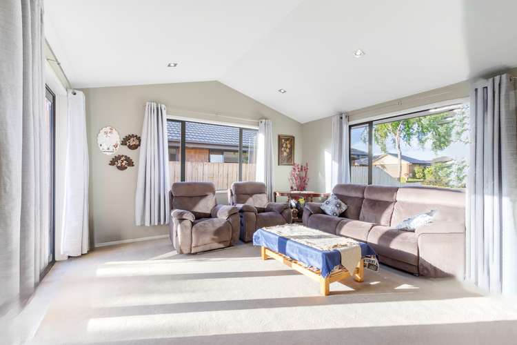 14 Wiltshire Drive Huntington_7