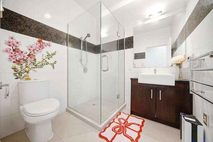 24 Fernhill Way Pinehill_16
