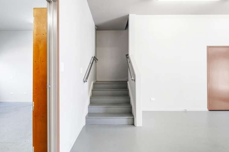 7 Gateway West Coastlands_8