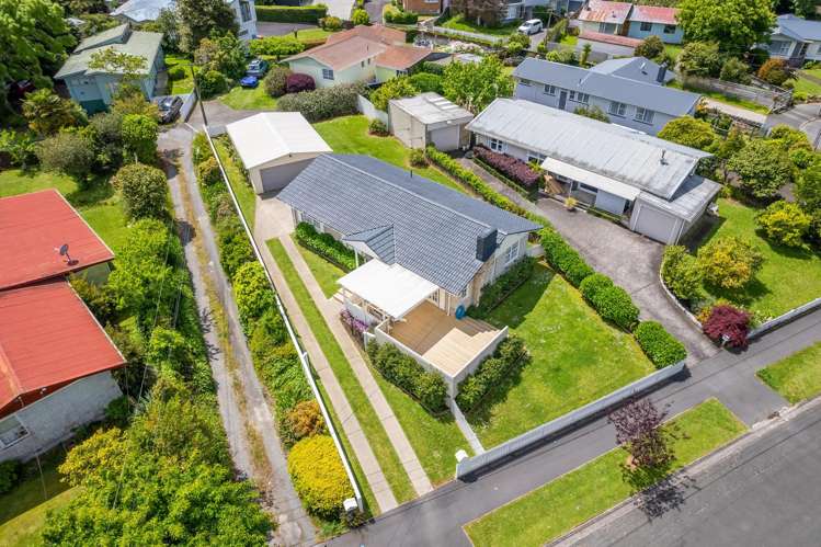 29 Te Anau Place Glenview_16