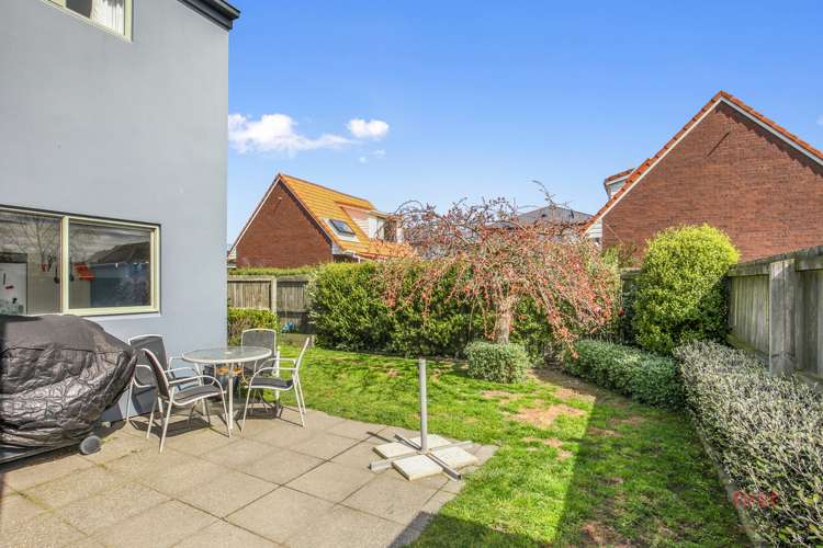 2/21 Alexandra Street Richmond_11