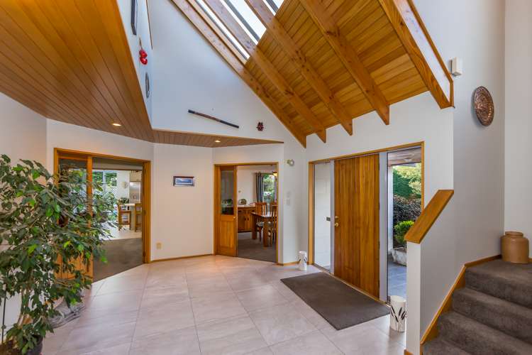 21 Guys Road Yaldhurst_9