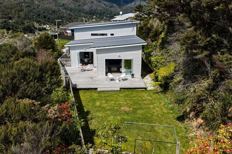 77 Logie Street Stokes Valley_26