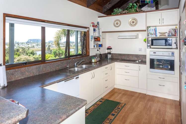 16 Gregory Lane Whangamata_20