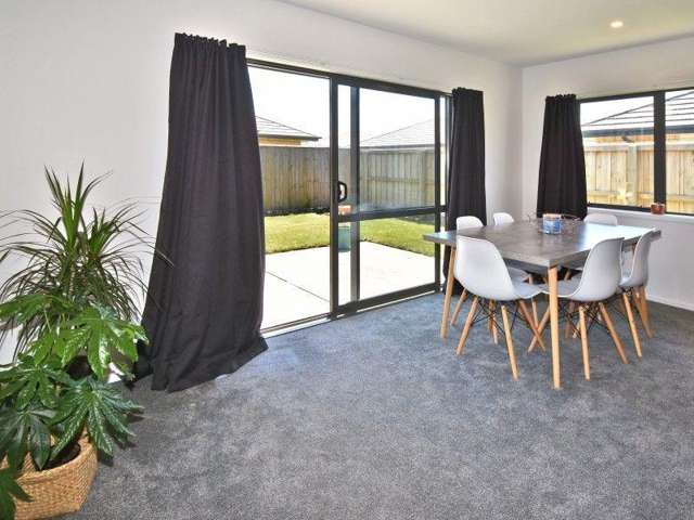 31 Phillippa Drive 11103_3