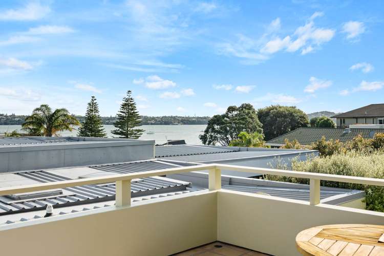 1/4 Morrow Avenue Bucklands Beach_5