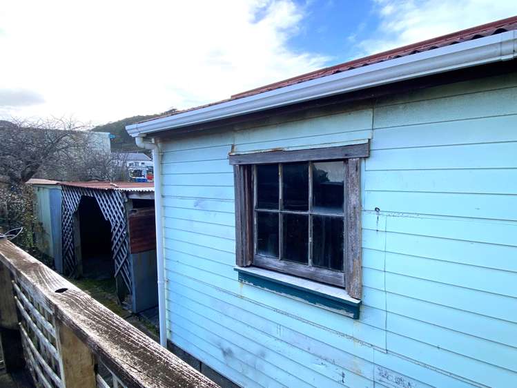 13 Murray Street Greymouth_25