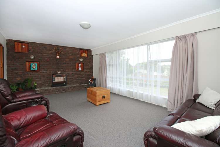 10 Dewe Avenue Feilding_18