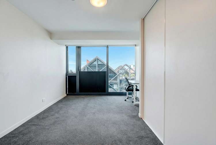 1112/135 Hobson Street City Centre_7